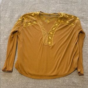 Free People 3/4 sleeve